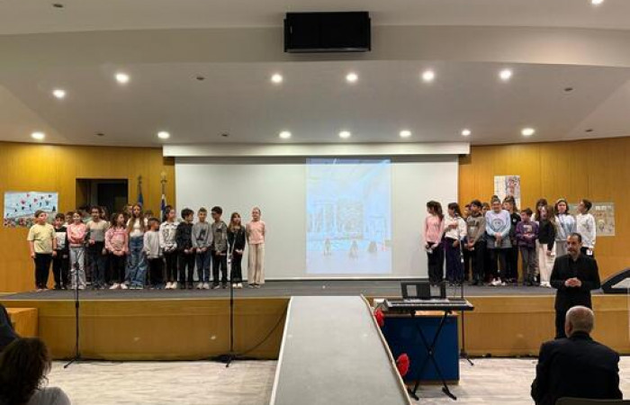 03-12-25 Εκδήλωση για την Παγκόσμια Ημέρα Ατόμων με Αναπηρία στο ΥΠΑΙΘΑ με τη συμμετοχή παιδιών από 121 σχολεία – Σοφία Ζαχαράκη: Είμαστε όλοι ίσοι, είμαστε όλοι διαφορετικοί, αλλά δυνατοί γιατί είμαστε όλοι μαζί