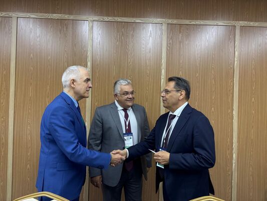 585d3c8e 6fd1 409c bbf9 b9ff97509bce