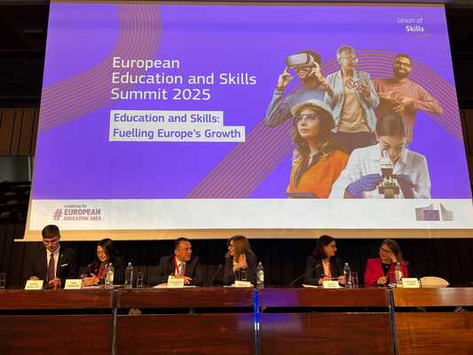 14-11-25 Η Επαγγελματική Εκπαίδευση στο επίκεντρο της ευρωπαϊκής ατζέντας: Ο Κ. Βλάσης για την ενίσχυση της ελκυστικότητας της ΕΕΚ