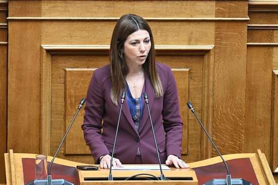 μονη κοντινο