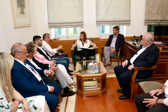 καθιστοι ομαδικοί 1